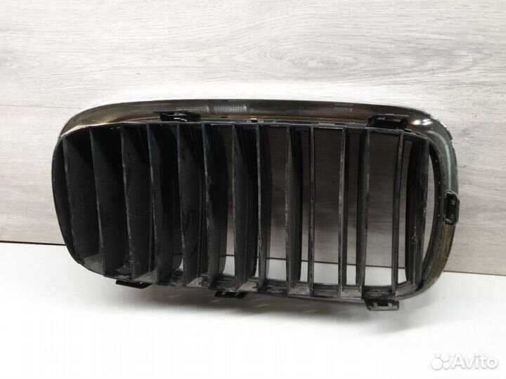 Решетка радиатора левая BMW X6 M F86 2014