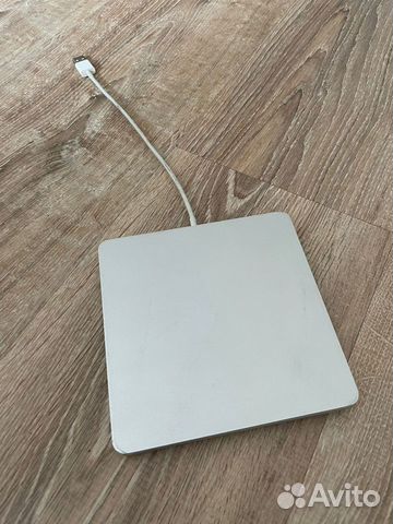 Дисковод Apple USB SuperDrive