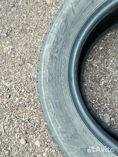 Pirelli Ice Zero 225/60 R17