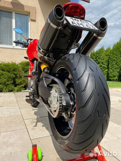 Ducati monster 796