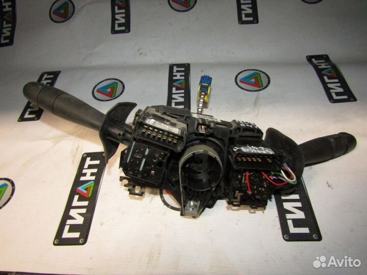 Переключатель поворотов подрулевой Sandero 2009-20