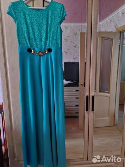 Платье женское