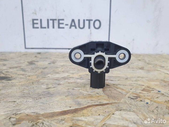 Датчик удара Porsche Panamera 970 4.8 2010