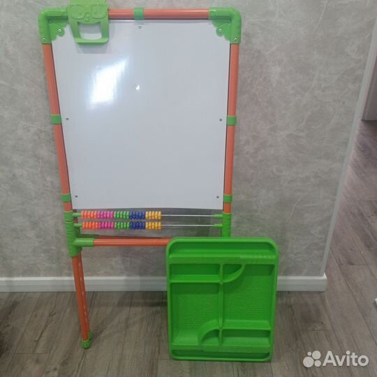 Мольберт детский двухсторонний