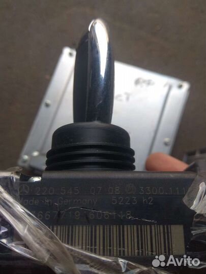 Замок зажигания с блоком управ двс Mercedes w220