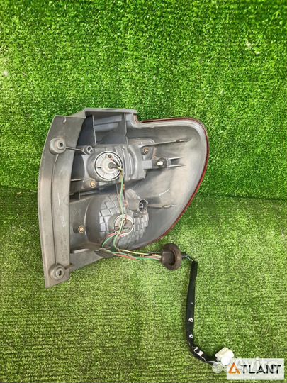 Фонарь задний левый mazda capella