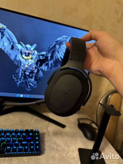 Монитор Samsung G4 244HZ