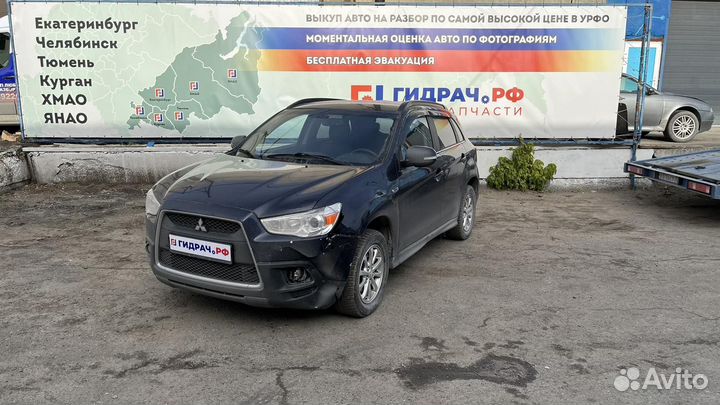 Ручка передней двери наружная правая Mitsubishi AS