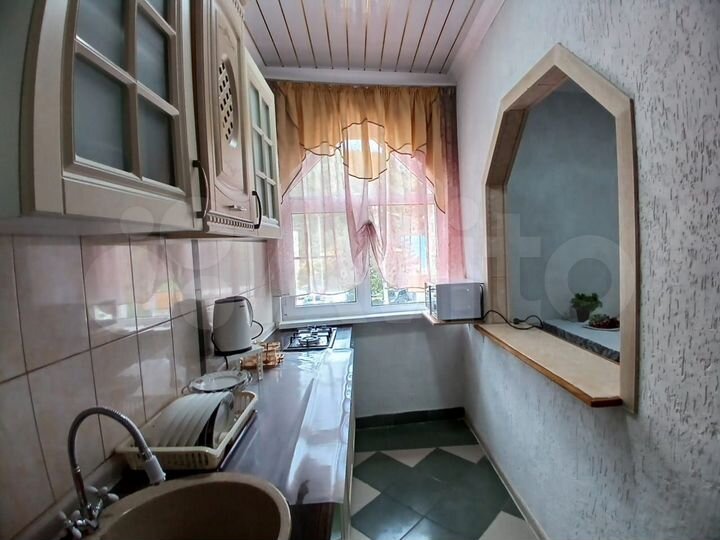 Комната 32 м² в 1-к., 1/2 эт.