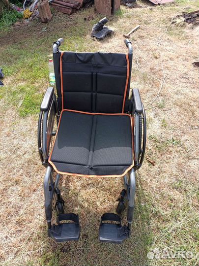 Инвалидная коляска