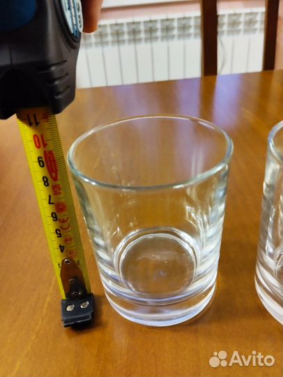 Бокалы, фужеры, рюмки