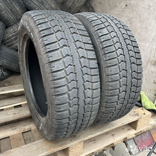 Pirelli Winter Ice Control 225/55 R16