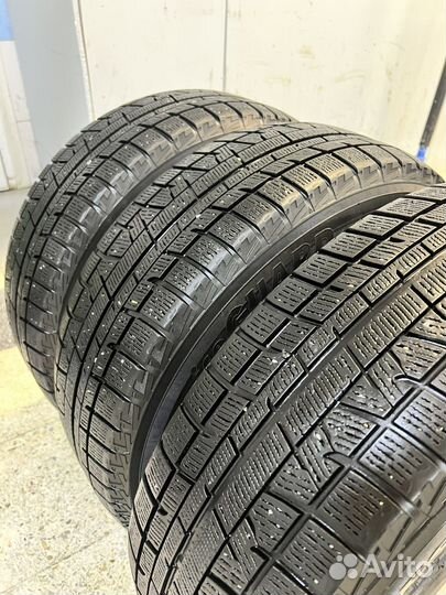 Yokohama Ice Guard IG50 215/65 R16