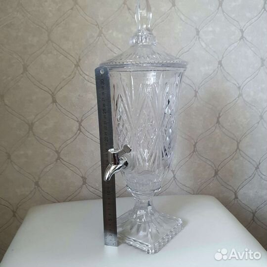 Диспенсер для напитков, графин 2л