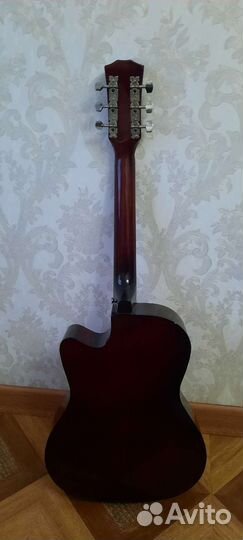 Акустическая гитара