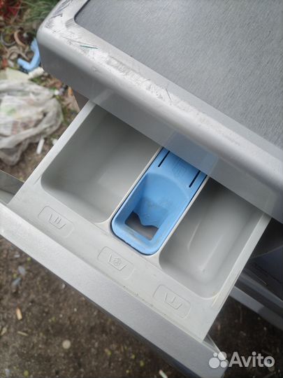 Стиральная машина LG 5 kg в идеальном состоянии