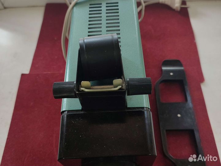 Фильмоскоп -диапроектор СССР Ф-75
