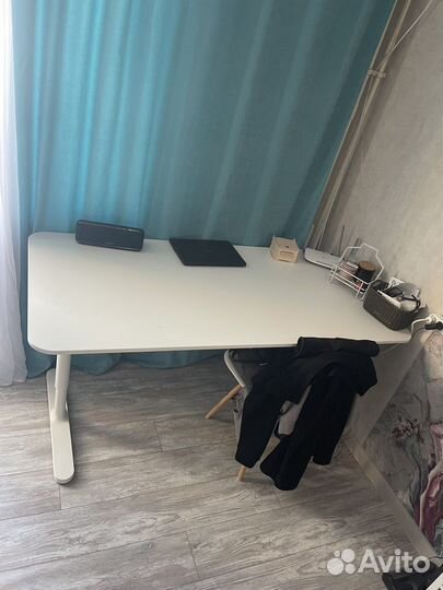 Компьютерный стол IKEA