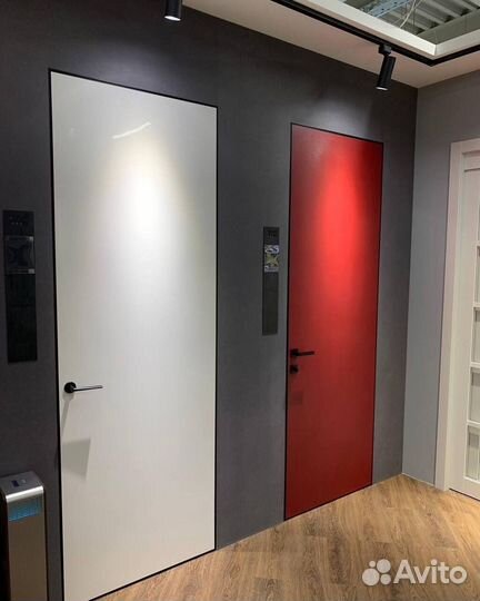 Скрытая дверь с гарантией