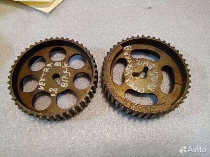 Шестерни распредвала Opel Vectra B 1.8