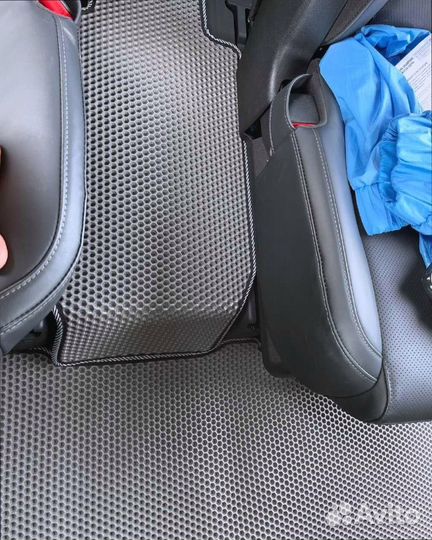 Автоковрики eva в салон