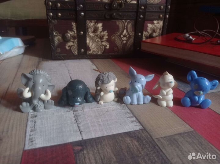 Коллекционные фигурки животных