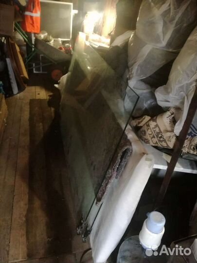 Дверь стеклянная