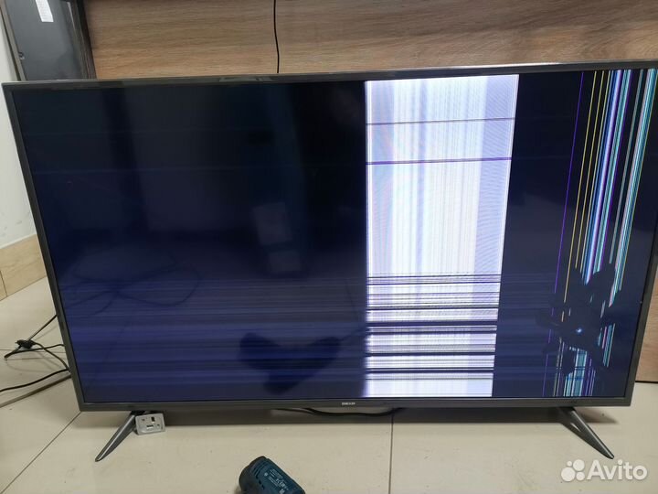 Телевизор Dexp F43E7000E (Разбор)(По запчастям)