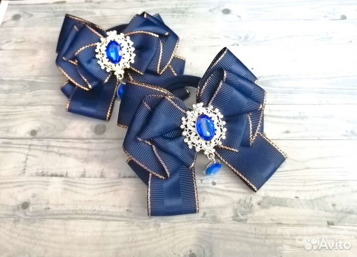 Школьные бантики ручной работы