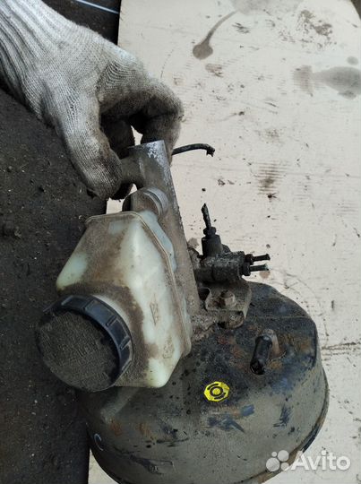 Вакуумный усилитель тормозов Hyundai accent 1