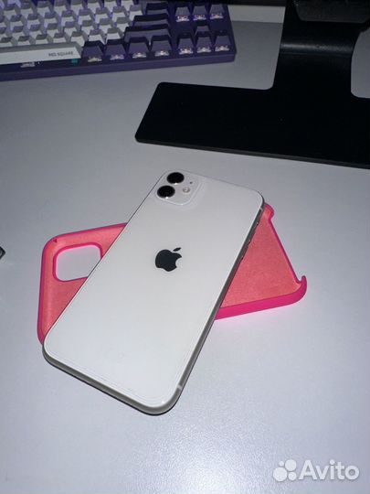 iPhone 11, 64 ГБ