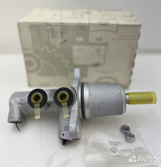 Тормозной цилиндр главный Мерседес Спринтер