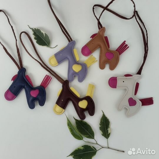 Брелок на сумку