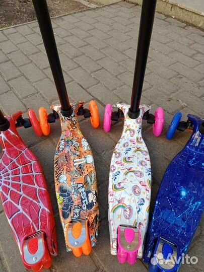 Самокат 3х колесный