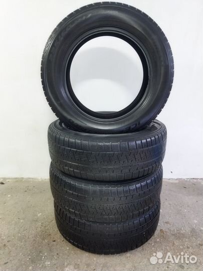 Pirelli Ice Asimmetrico 225/60 R17 99Q