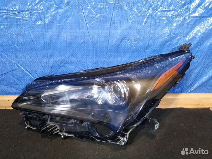 Фара левая Lexus NX