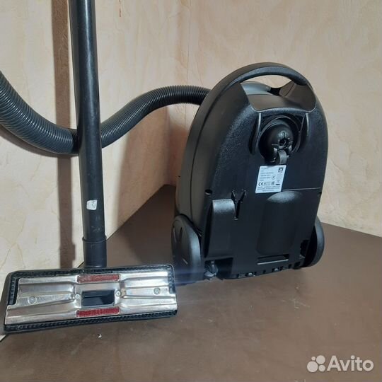 Пылесос Philips FC8452 PowerLife