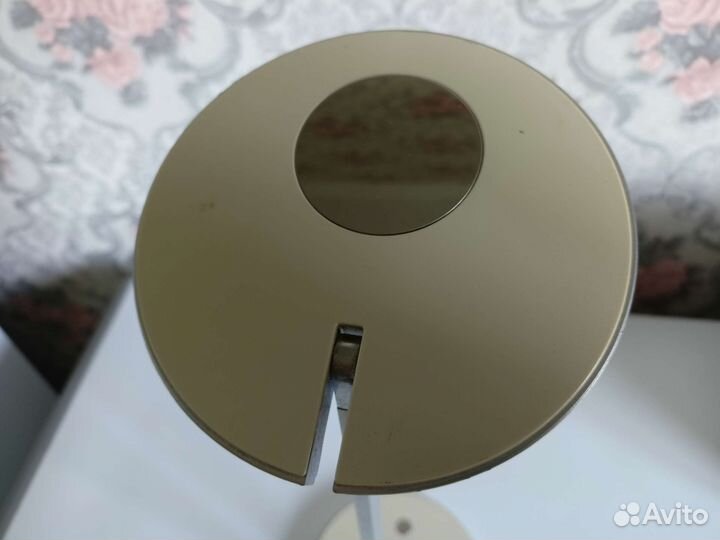 Лампа настольная