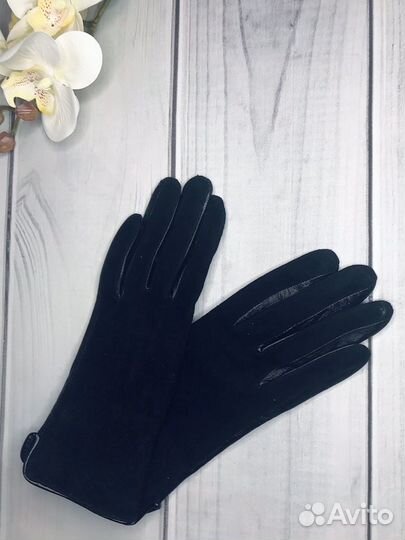 Перчатки