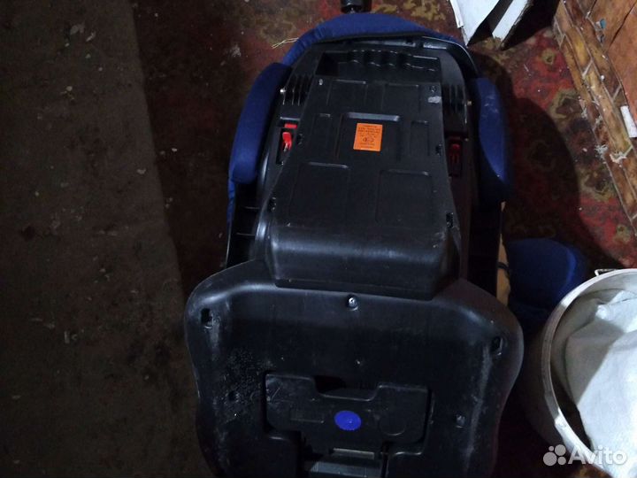 Детское авто кресло