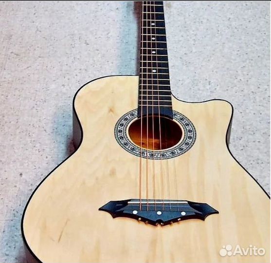 Гитара.Гитара Belucci акустическая