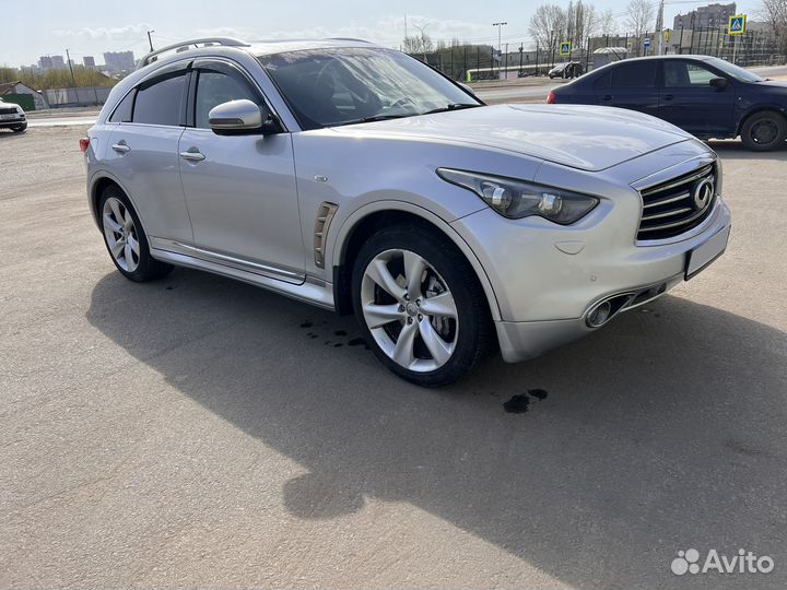 Infiniti FX37 3.7 AT, 2011, 143 000 км