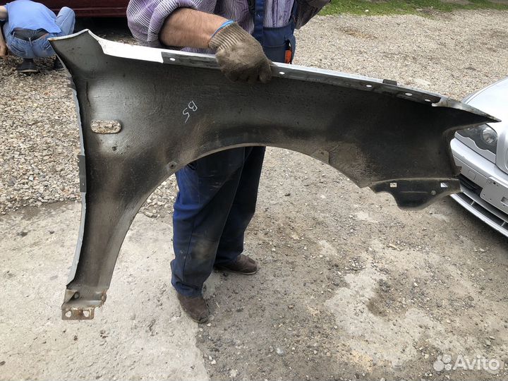 Крыло левое Volkswagen Passat