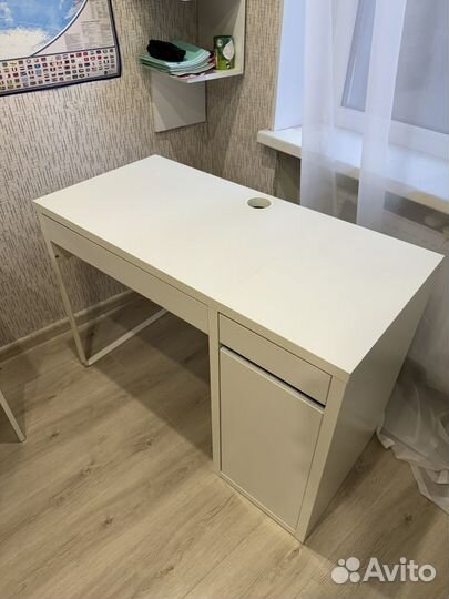 Стол письменный IKEA mikke