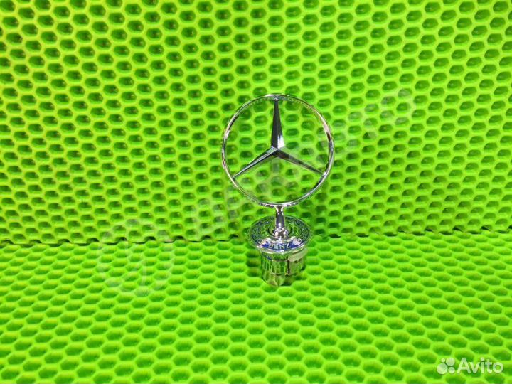 Эмблема на капот Mercedes-Benz E W210