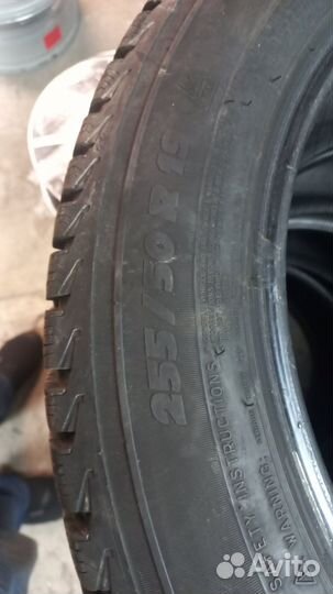 Michelin Latitude Alpin LA2 255/50 R19