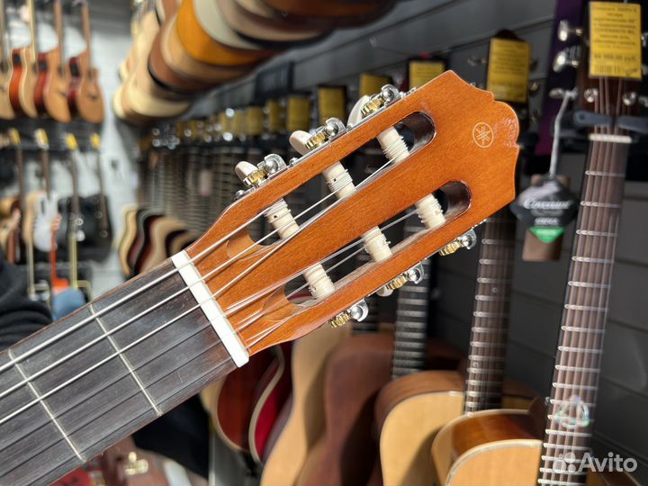 Гитара yamaha c40