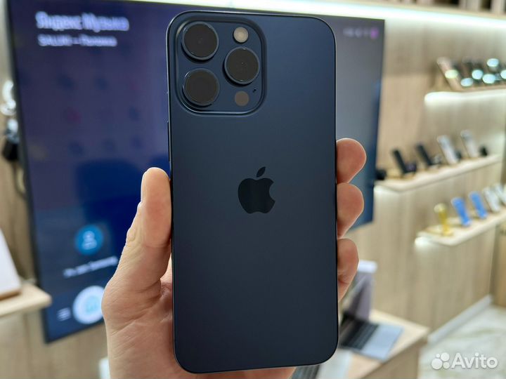 iPhone 15 Pro Max, 256 ГБ