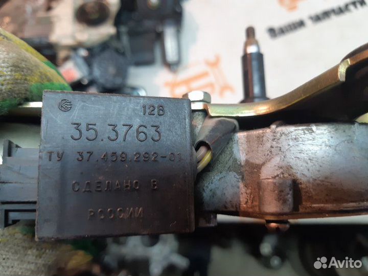 Мотор дворника крышки богажника задний LADA