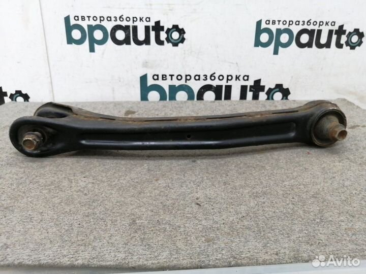 Рычаг задней подвески продольный левыйправый